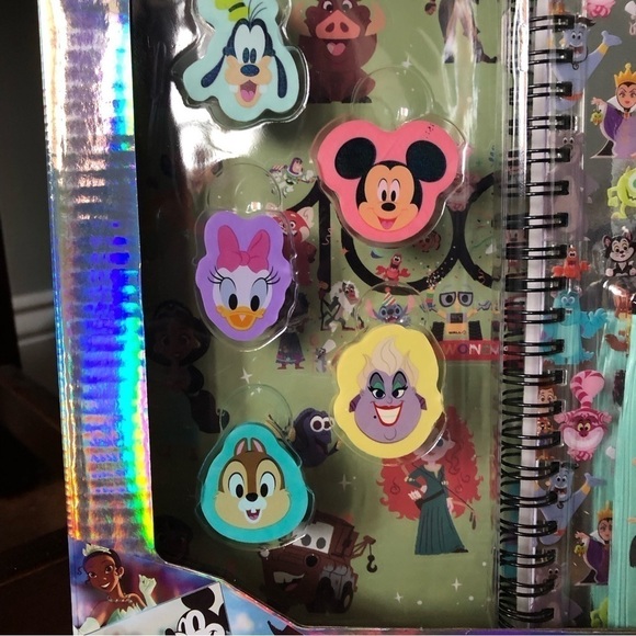 Disney 100 years: Journal Gift Set tabbed notebook, pencil case - Picture 2 of 7